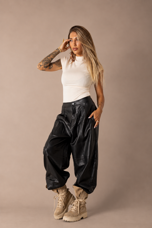 PANTALONE BARREL ecopelle nero